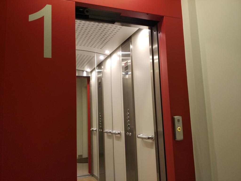 Apartamento Lliris Sol 埃斯塔蒂特 外观 照片